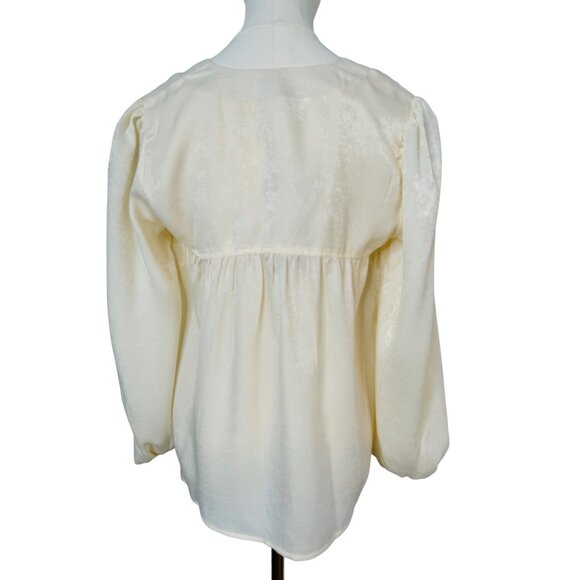 2/$30 NWT XS Band Of The Free Minimalist Style Long-Sleeve Cream Blouse - Picture 9 of 16